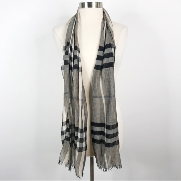 burberry tan plaid scarf
